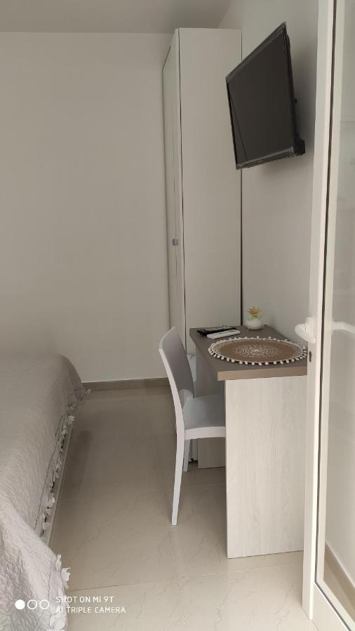 טורה אנונציאטה B&B Oplonti Resort מראה חיצוני תמונה
